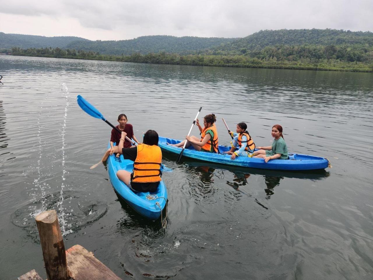 The Floating House Villa Koh Kong Exterior photo
