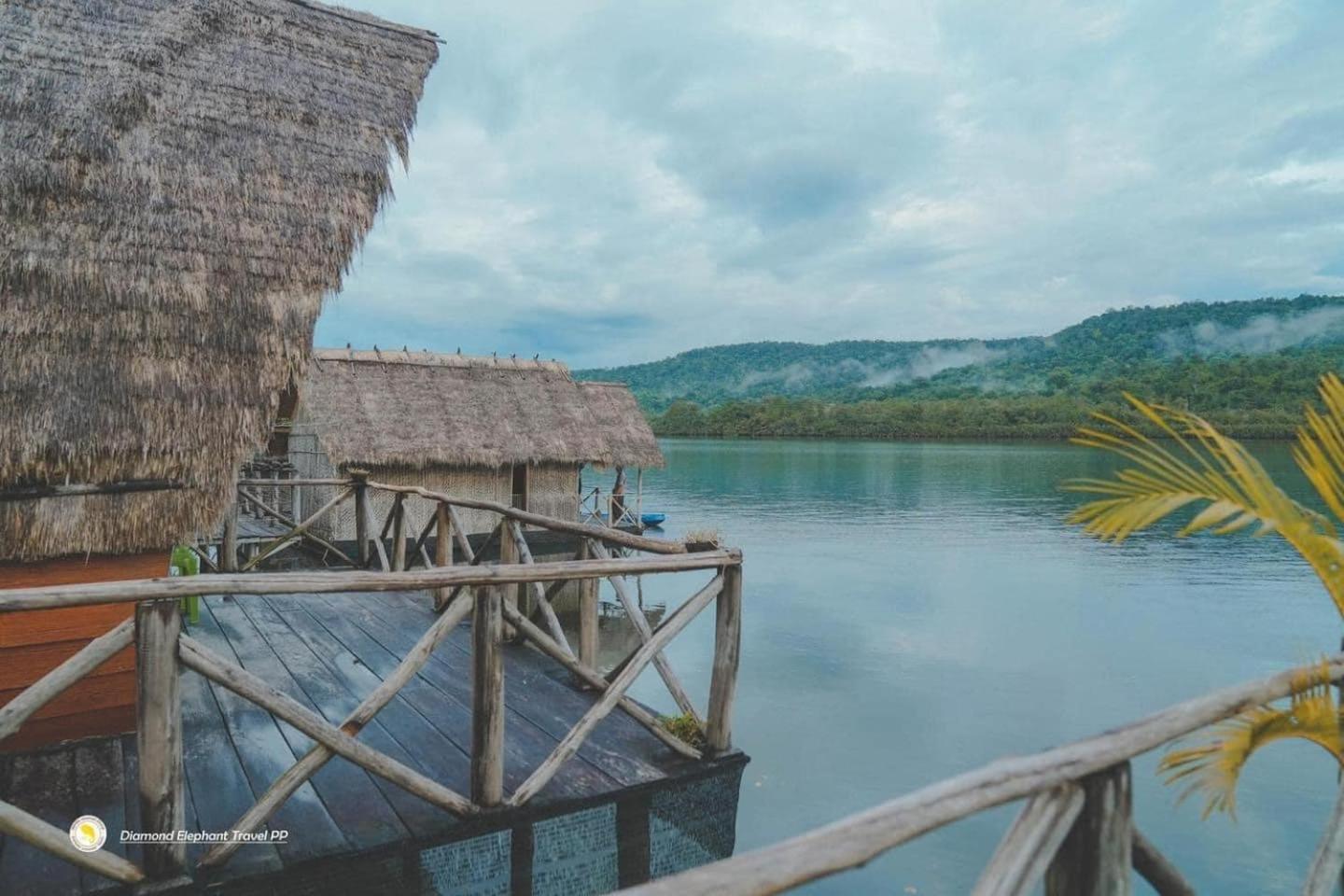 The Floating House Villa Koh Kong Exterior photo