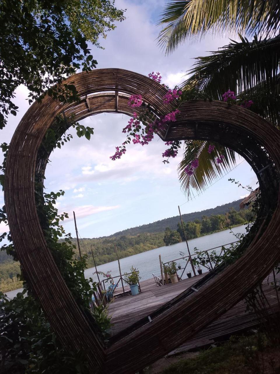 The Floating House Villa Koh Kong Exterior photo
